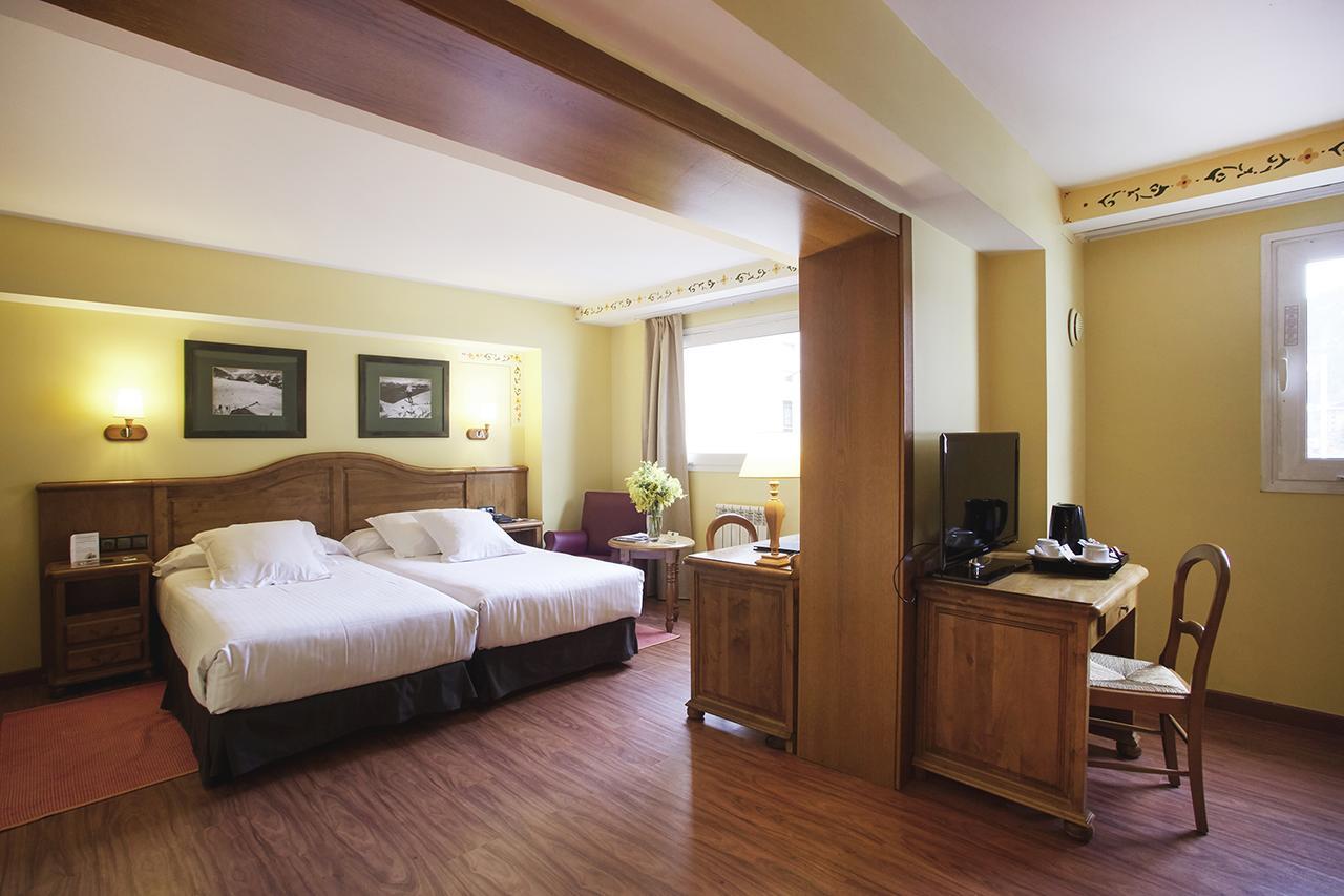 Ski Plaza Hotel & Wellness Canillo Eksteriør bilde