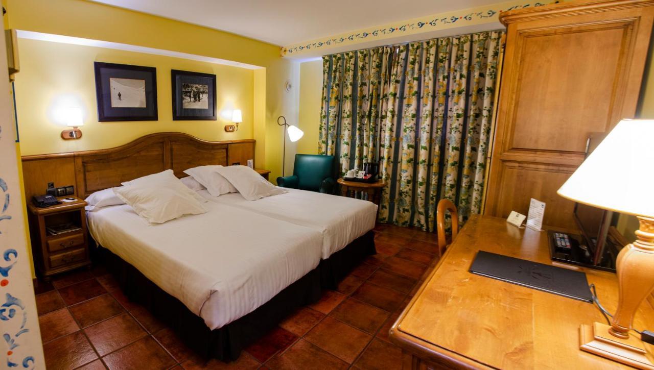 Ski Plaza Hotel & Wellness Canillo Eksteriør bilde